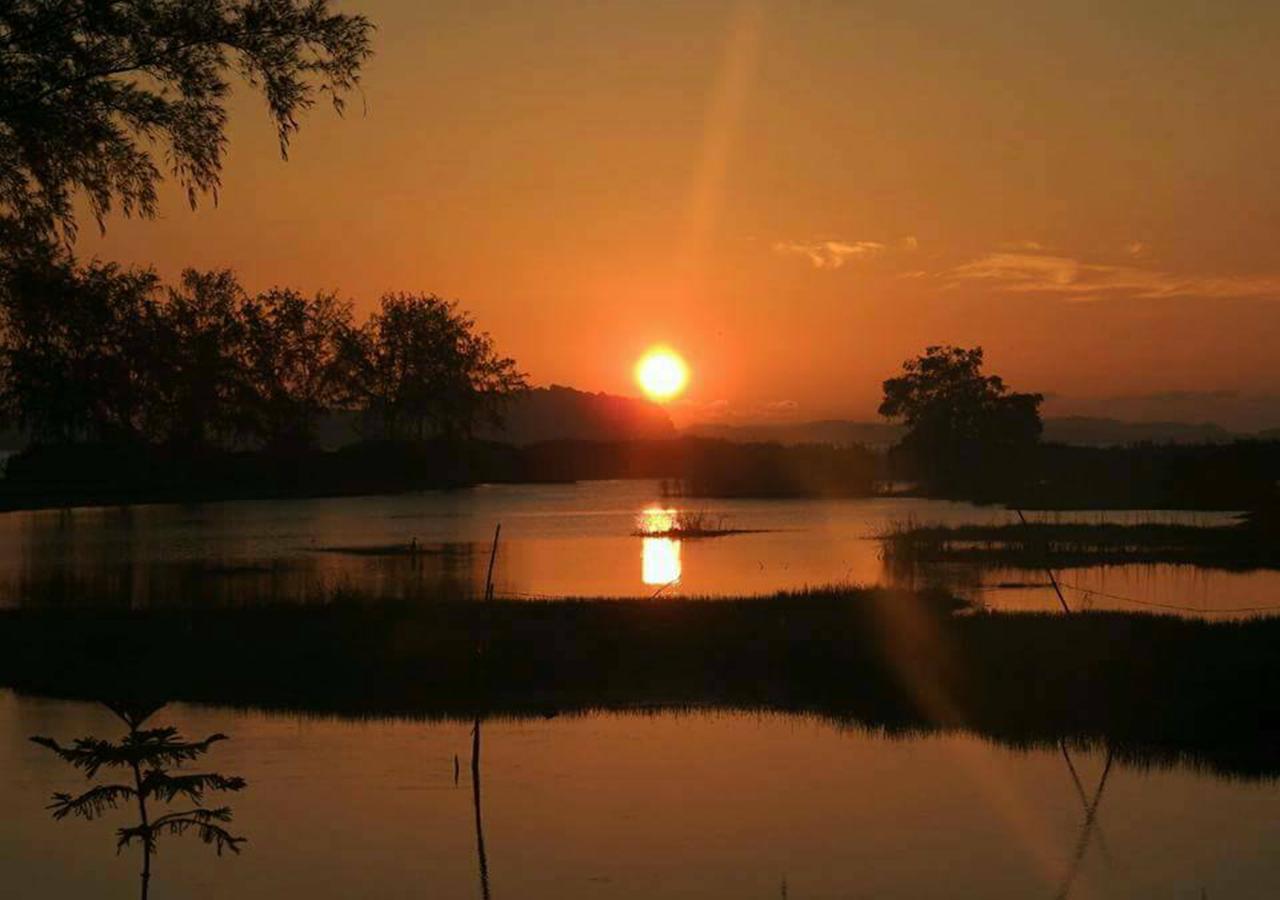 Hadthong Resort Pak Phayun Exteriör bild